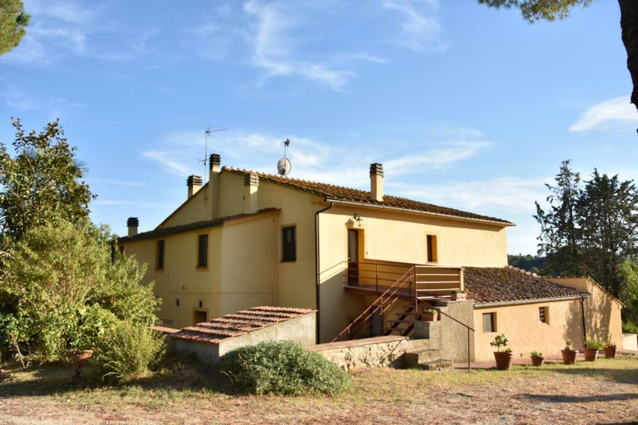 Pensjonat Agriturismo Podere Le Tombe Palaia Zewnętrze zdjęcie